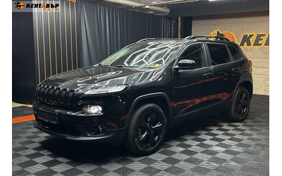 Jeep Cherokee 2.2M-Jet Night Eagle 4WD - автомобили, коли, обяви за нови и употребявани 2