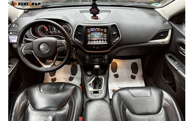 Jeep Cherokee 2.2M-Jet Night Eagle 4WD - автомобили, коли, обяви за нови и употребявани 9