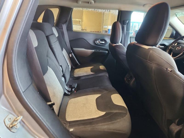 Jeep Cherokee 2.4L 4 4X4 W/FRONT WHL DRV - автомобили, коли, обяви за нови и употребявани 10