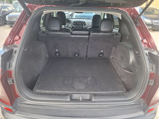 Jeep Cherokee 2.2 D 4X4 full - автомобили, коли, обяви за нови и употребявани 12