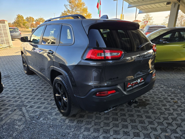 Jeep Cherokee 2.2CRDI-200кс= 152.000km= NIGHT EAGLE= OVERLAND - автомобили, коли, обяви за нови и употребявани 4