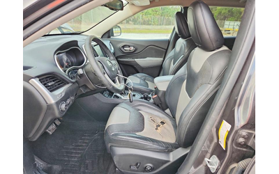 Jeep Cherokee 3.2L 6 Front-wheel Drive - автомобили, коли, обяви за нови и употребявани 6