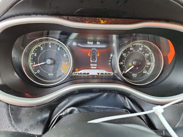 Jeep Cherokee 3.2L 6 Front-wheel Drive - автомобили, коли, обяви за нови и употребявани 8