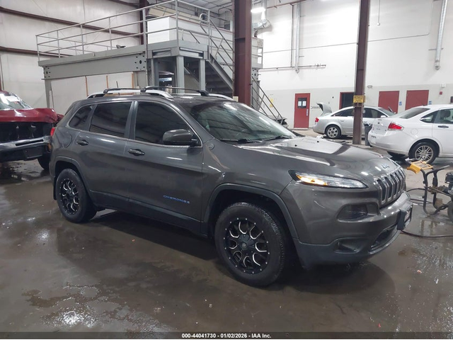 Jeep Cherokee 3.2L V-6 DOHC, 271HP 4X4 Drive - автомобили, коли, обяви за нови и употребявани 0