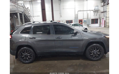 Jeep Cherokee 3.2L V-6 DOHC, 271HP 4X4 Drive - автомобили, коли, обяви за нови и употребявани 12