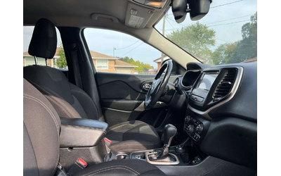 Jeep Cherokee * Latitude, Longitude, North * CARFAX * ЦЕНА ДО БГ - автомобили, коли, обяви за нови и употребявани 13