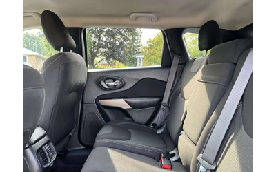 Jeep Cherokee * Latitude, Longitude, North * CARFAX * ЦЕНА ДО БГ - автомобили, коли, обяви за нови и употребявани 15