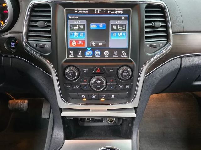 Jeep Cherokee 3.0 Diesel Overland - автомобили, коли, обяви за нови и употребявани 14