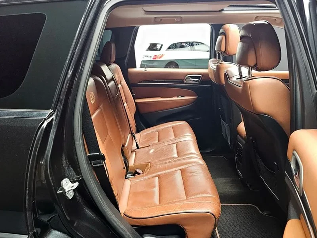 Jeep Cherokee 3.0 Diesel Overland - автомобили, коли, обяви за нови и употребявани 10