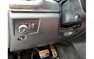 Jeep Cherokee 3.0 Diesel Overland - автомобили, коли, обяви за нови и употребявани 16