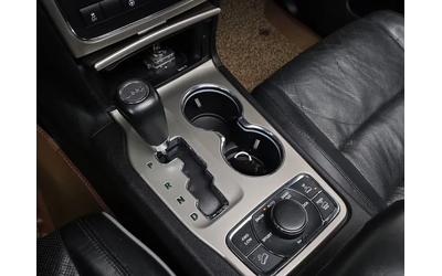 Jeep Cherokee 3.0 Diesel Overland - автомобили, коли, обяви за нови и употребявани 8