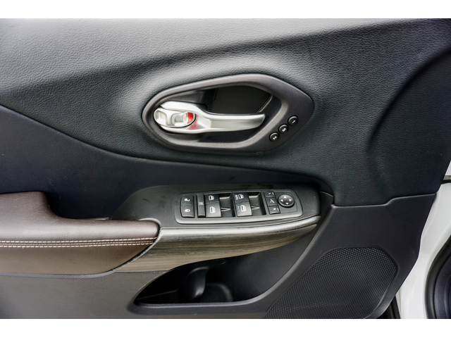 Jeep Cherokee 2.0mjt LIMITED - автомобили, коли, обяви за нови и употребявани 4