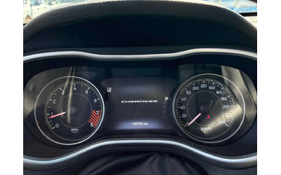Jeep Cherokee * Trailhawk * PANO * КАМЕРА * ПОДГРЕВ * NAVI - автомобили, коли, обяви за нови и употребявани 7