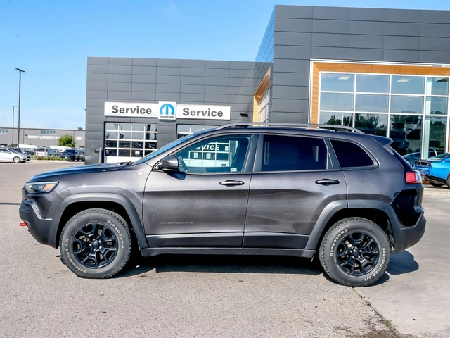 Jeep Cherokee Trailhawk КОЖА| ПОДГРЕВ | ОБДУХВАНЕ | ЦЕНА ДО БГ - автомобили, коли, обяви за нови и употребявани 1