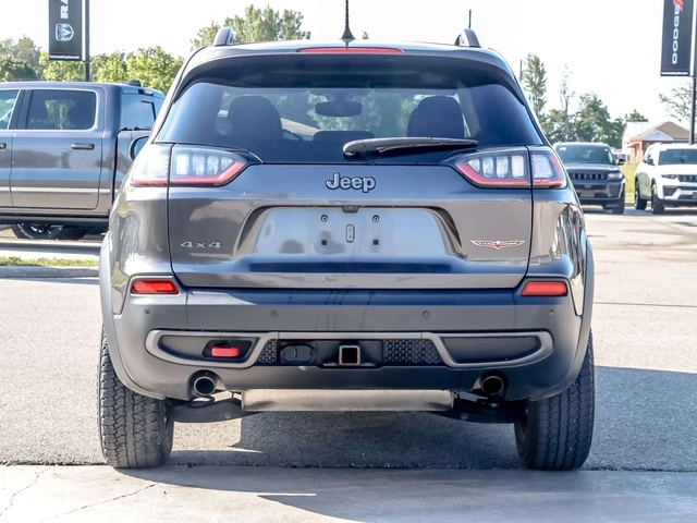 Jeep Cherokee Trailhawk КОЖА| ПОДГРЕВ | ОБДУХВАНЕ | ЦЕНА ДО БГ - автомобили, коли, обяви за нови и употребявани 4