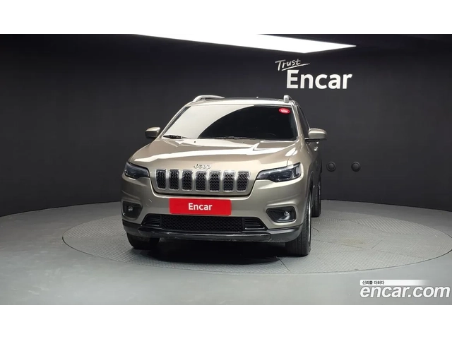 Jeep Cherokee 2.4 4x4 180к.с. * ФЕЙСЛИФТ * ПАНОРАМА * КОЖА - автомобили, коли, обяви за нови и употребявани 1