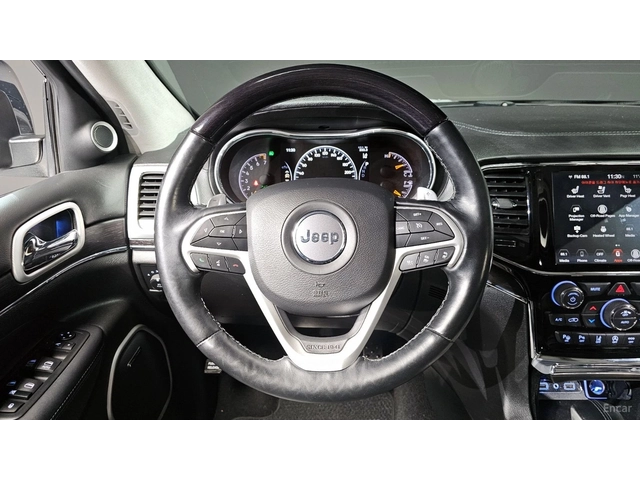 Jeep Cherokee SUMMIT* PANO* КОЖА* ОБДУХВАНЕ* ПОДГРЕВ* НАВИ* КАМЕ - автомобили, коли, обяви за нови и употребявани 11