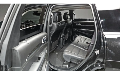 Jeep Cherokee SUMMIT* PANO* КОЖА* ОБДУХВАНЕ* ПОДГРЕВ* НАВИ* КАМЕ - автомобили, коли, обяви за нови и употребявани 9