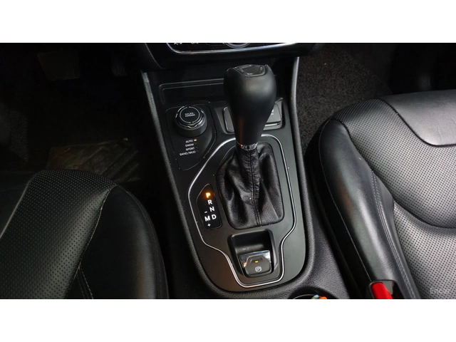 Jeep Cherokee 2.4* Longitude High* AWD* ПОДГРЕВ* КАМЕРА* ШИБИДАХ - автомобили, коли, обяви за нови и употребявани 7
