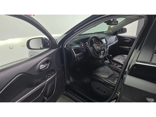Jeep Cherokee 2.4* Longitude High* AWD* ПОДГРЕВ* КАМЕРА* ШИБИДАХ - автомобили, коли, обяви за нови и употребявани 9