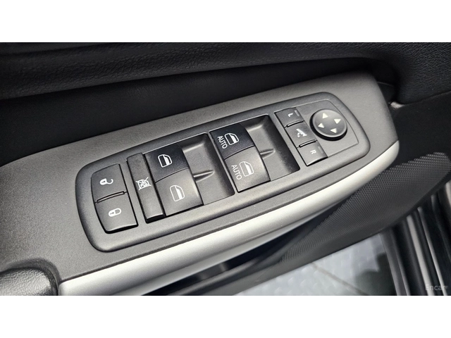 Jeep Cherokee 2.4* Longitude High* AWD* ПОДГРЕВ* КАМЕРА* ШИБИДАХ - автомобили, коли, обяви за нови и употребявани 12