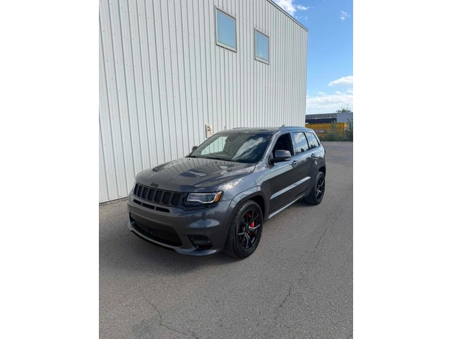 Jeep Cherokee SRT* DISTRONIC* ОБДУХ* 360* KEYLESS - автомобили, коли, обяви за нови и употребявани 0