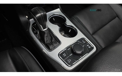 Jeep Cherokee SUMMIT* PANO* КОЖА* ОБДУХВАНЕ* ПОДГРЕВ* НАВИ* КАМЕ - автомобили, коли, обяви за нови и употребявани 7
