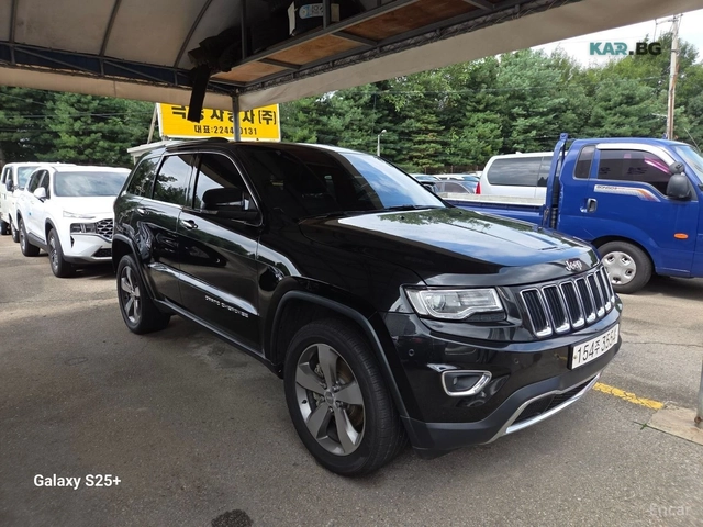 Jeep Cherokee LIMITED* 3.6* КОЖА* ПОДГРЕВ* ОБДУХВ* ПАНО* НАВИ* - автомобили, коли, обяви за нови и употребявани 1