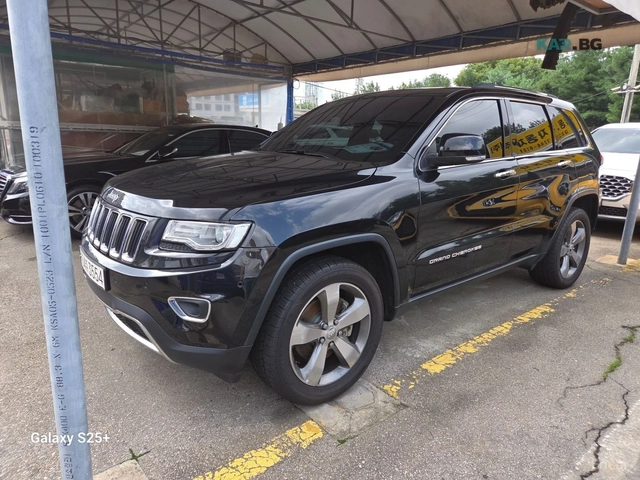 Jeep Cherokee LIMITED* 3.6* КОЖА* ПОДГРЕВ* ОБДУХВ* ПАНО* НАВИ* - автомобили, коли, обяви за нови и употребявани 2