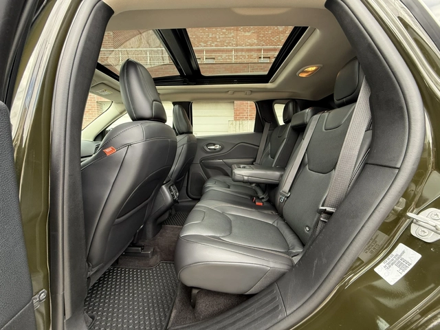 Jeep Cherokee EDITION-75г-AVTOMAT-4X4-115х.к-200k.c-FULL-FULL - автомобили, коли, обяви за нови и употребявани 14