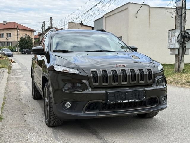 Jeep Cherokee EDITION-75г-AVTOMAT-4X4-115х.к-200k.c-FULL-FULL - автомобили, коли, обяви за нови и употребявани 2