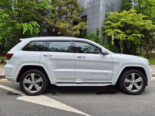 Jeep Cherokee 3.0D AWD Overland - САМО 30% АВАНС - автомобили, коли, обяви за нови и употребявани 6