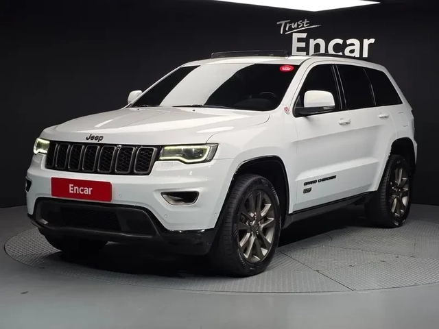 Jeep Cherokee 3.0D Special Edition - САМО 30% АВАНС - автомобили, коли, обяви за нови и употребявани 1