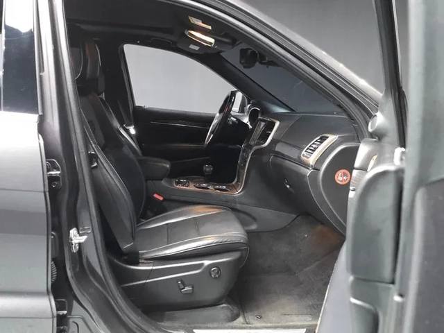 Jeep Cherokee 3.0D Overland - САМО 30% АВАНС - автомобили, коли, обяви за нови и употребявани 10