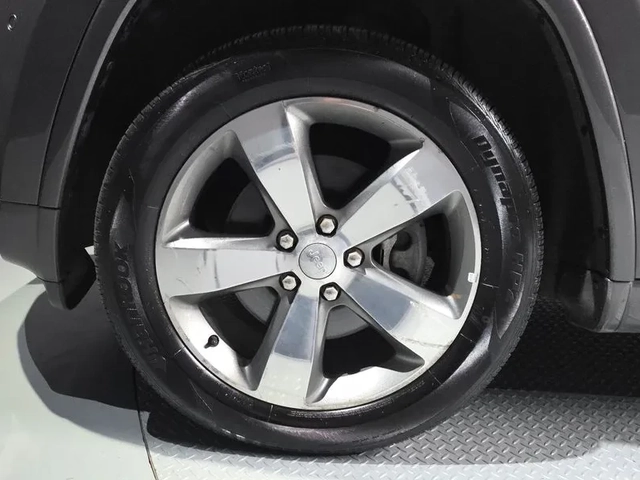 Jeep Cherokee 3.0D Overland - САМО 30% АВАНС - автомобили, коли, обяви за нови и употребявани 4