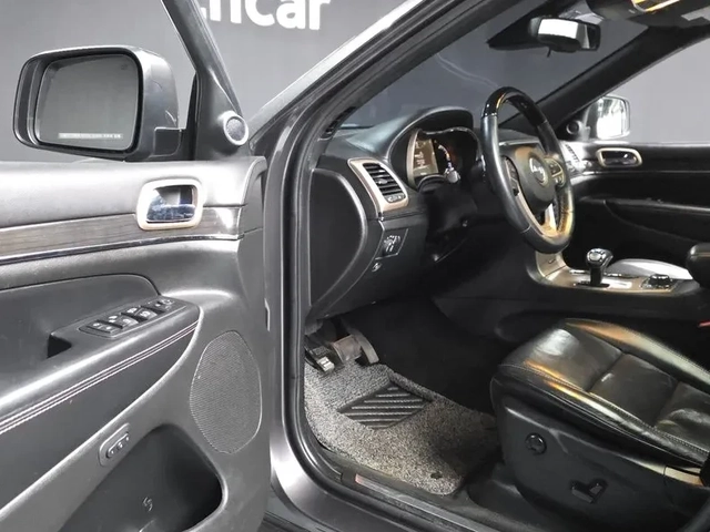 Jeep Cherokee 3.0D Overland - САМО 30% АВАНС - автомобили, коли, обяви за нови и употребявани 9