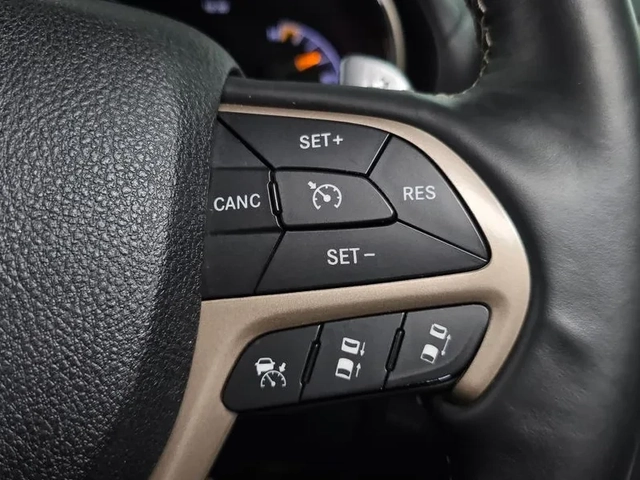 Jeep Cherokee 3.0D AWD Overland - САМО 30% АВАНС - автомобили, коли, обяви за нови и употребявани 15