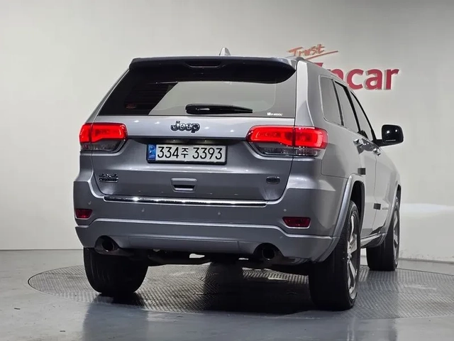 Jeep Cherokee 3.0D AWD Overland - САМО 30% АВАНС - автомобили, коли, обяви за нови и употребявани 3