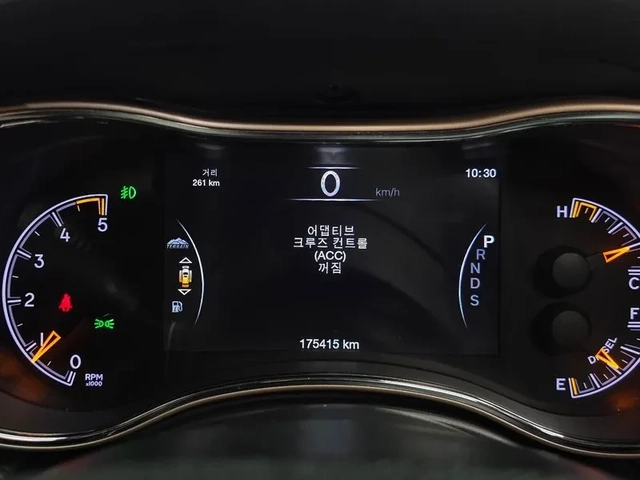 Jeep Cherokee 3.0D AWD Overland - САМО 30% АВАНС - автомобили, коли, обяви за нови и употребявани 7