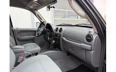 Jeep Cherokee 2.8 crd - автомобили, коли, обяви за нови и употребявани 13
