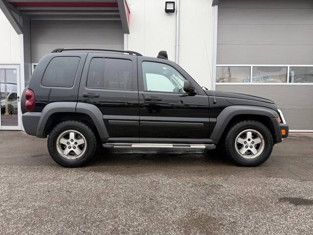 Jeep Cherokee 2.8 crd - автомобили, коли, обяви за нови и употребявани 5