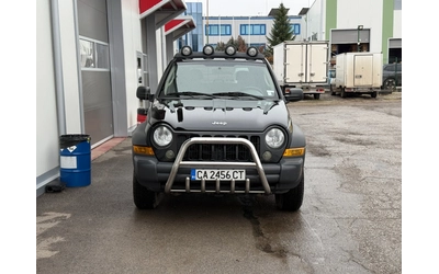 Jeep Cherokee 2.8 crd - автомобили, коли, обяви за нови и употребявани 7