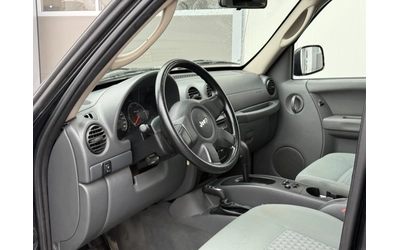 Jeep Cherokee 2.8 crd - автомобили, коли, обяви за нови и употребявани 8
