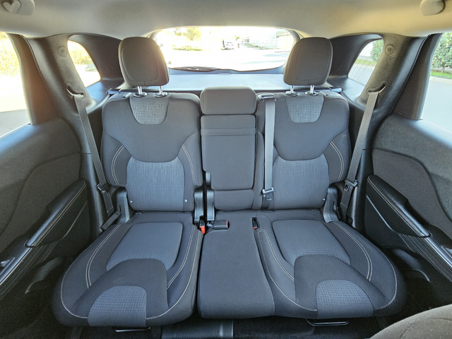 Jeep Cherokee LONGITUDE 4x4 2.0MJet 6ск. - автомобили, коли, обяви за нови и употребявани 9