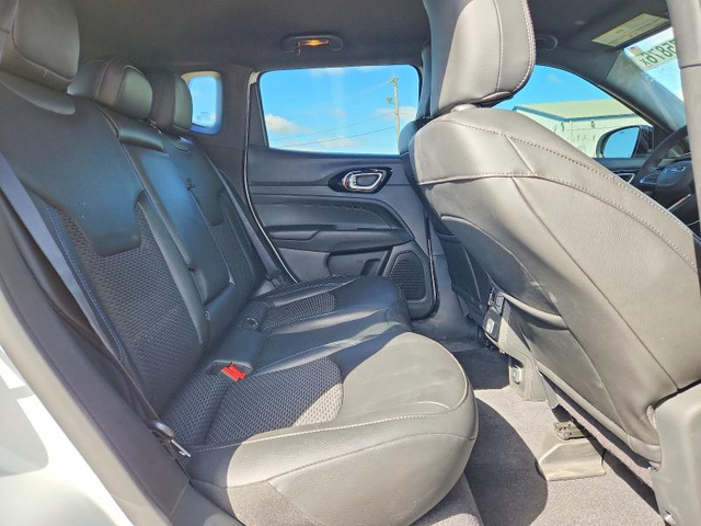 Jeep Compass 2.0L 4 4X4 W/FRONT WHL DRV - автомобили, коли, обяви за нови и употребявани 11