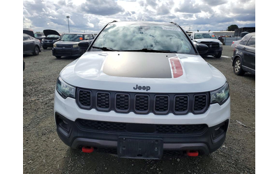 jeep-compass-2-0l-4-4x4-w-front-whl-drv - 4