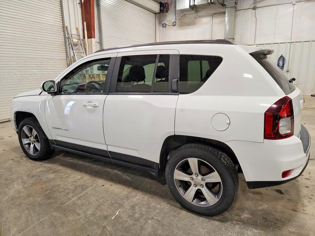 Jeep Compass 2.0L 4 FRONT WHEEL DRIVE - автомобили, коли, обяви за нови и употребявани 1