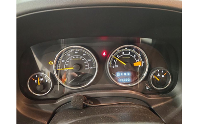 Jeep Compass 2.0L 4 FRONT WHEEL DRIVE - автомобили, коли, обяви за нови и употребявани 8