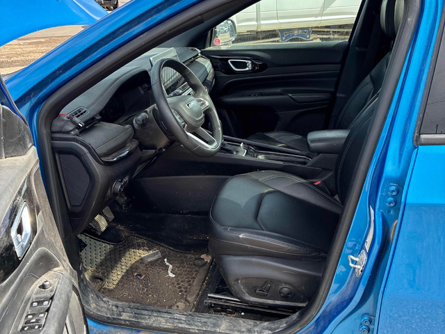 Jeep Compass 2.0L 4cyl 4WD - автомобили, коли, обяви за нови и употребявани 4