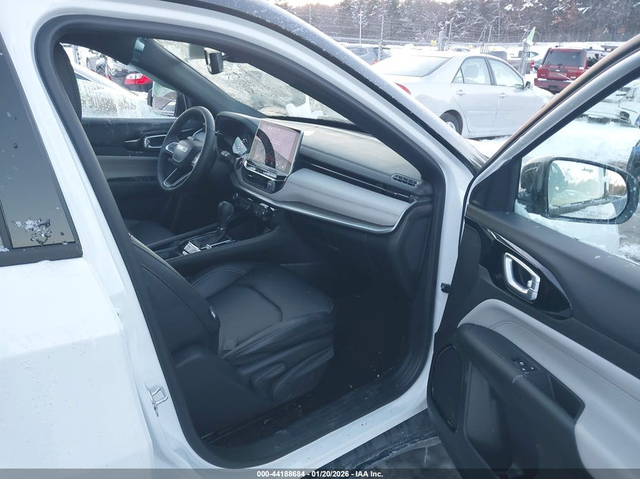 Jeep Compass 2.0L I-4 DI, DOHC, VVT, TURBO, 200HP 4X4 Drive - автомобили, коли, обяви за нови и употребявани 4